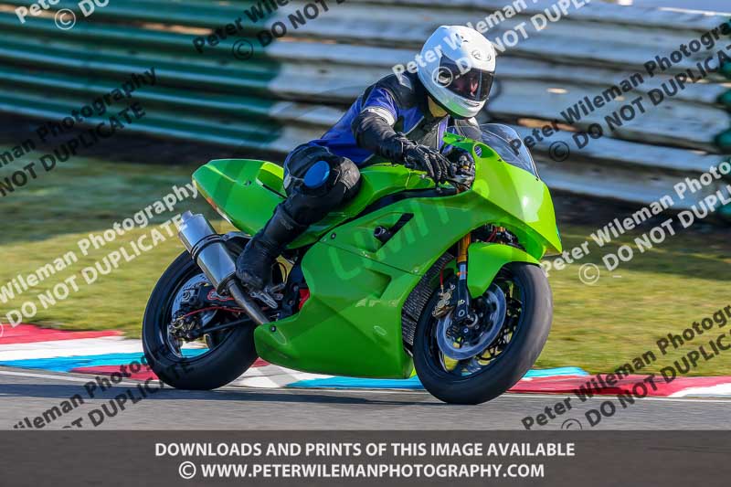 PJM Wedding Photography;enduro digital images;event digital images;eventdigitalimages;mallory park;mallory park photographs;mallory park trackday;mallory park trackday photographs;no limits trackdays;peter wileman photography;racing digital images;trackday digital images;trackday photos